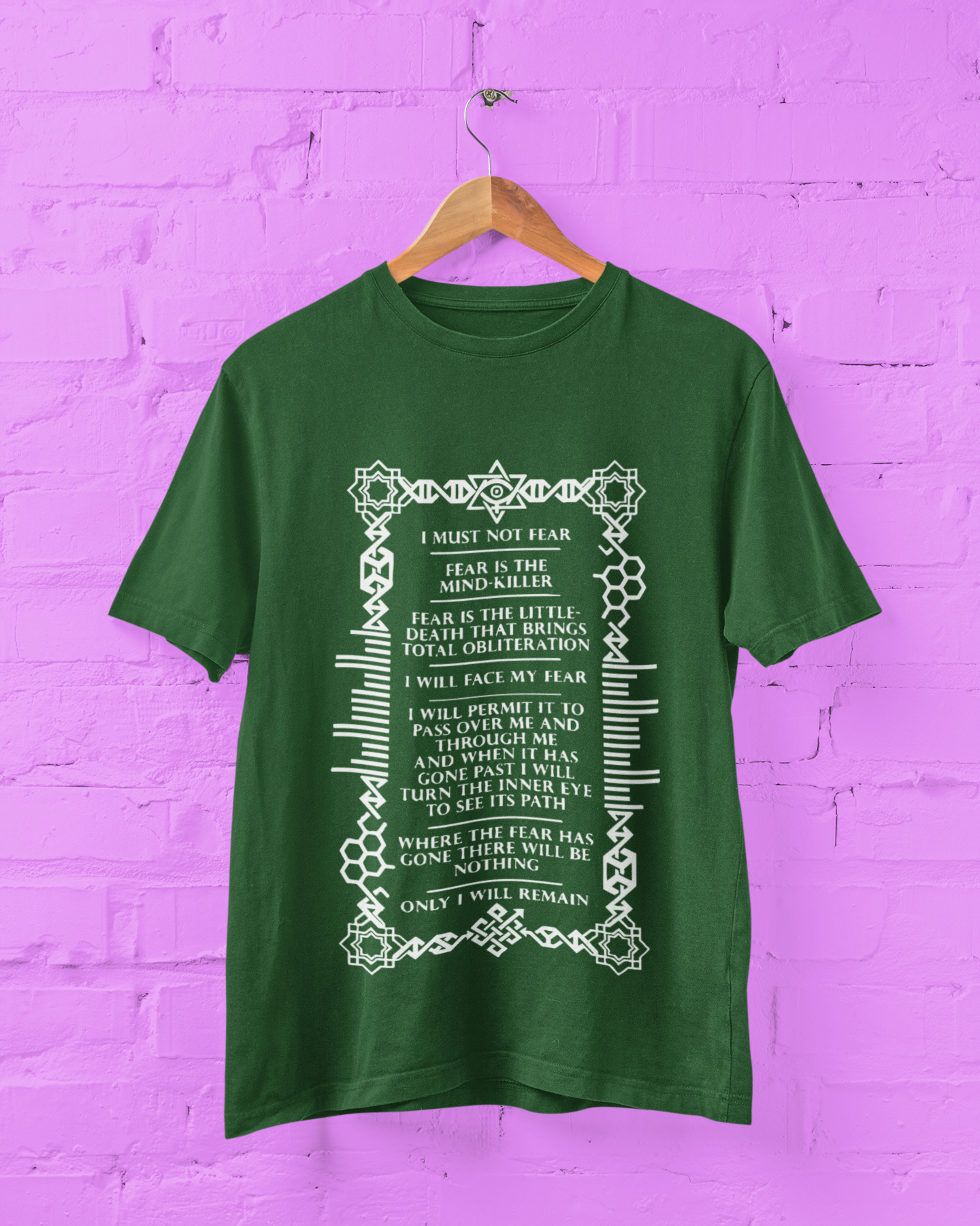 Minimalist movie-inspired T-shirt with a round neck and breathable 180 GSM material